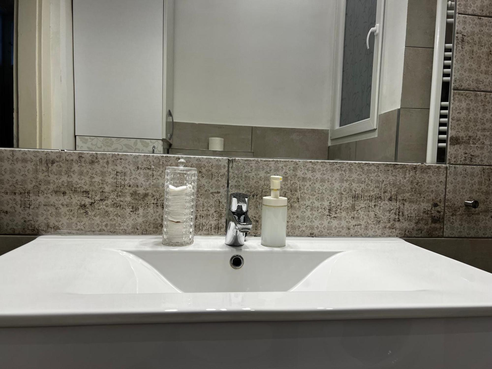 P9 By Small Home Budapeszt Zewnętrze zdjęcie